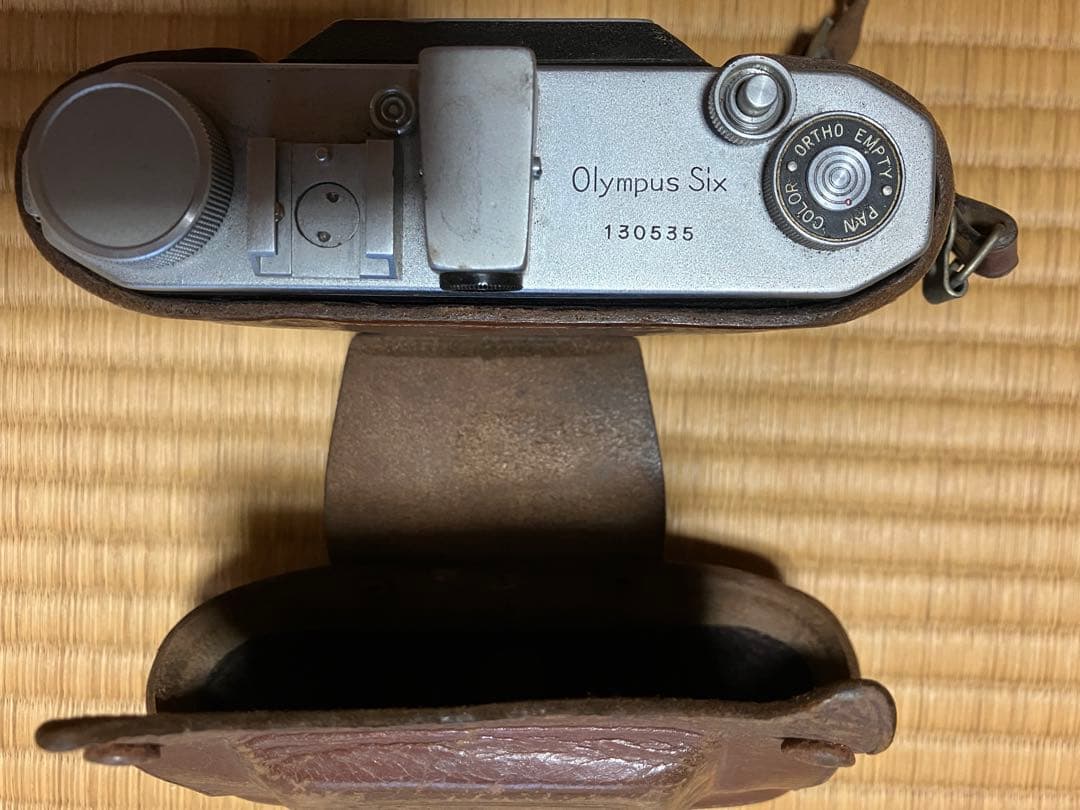オリンパスカメラ　Olympus Six 味わい　フィルムカメラ　望遠　皮ケース