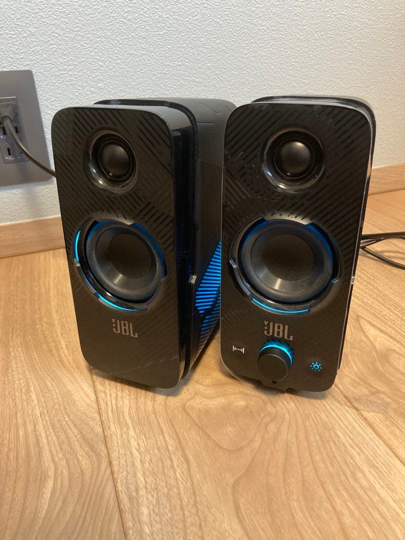 美品 JBL ゲーミングスピーカー Quantum Duo