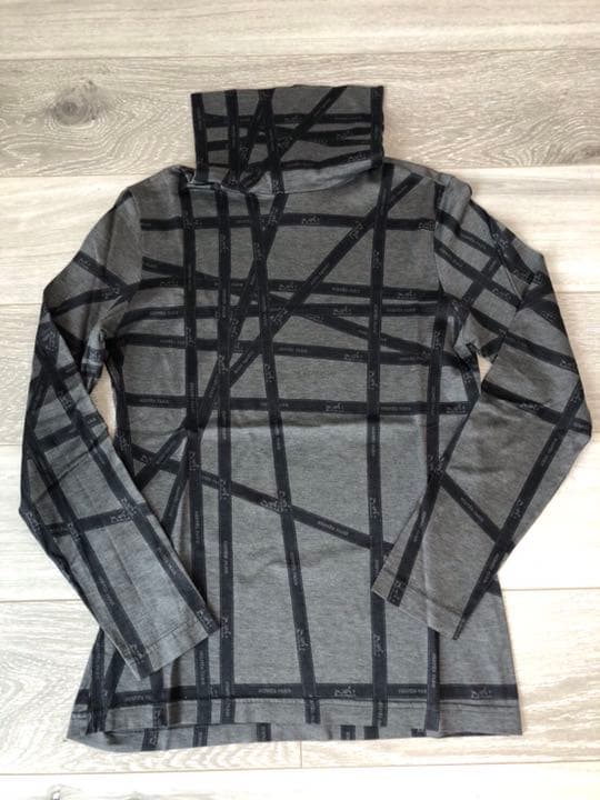 【HERMES】エルメス　タートルネック　長袖❗️12月7日~大幅値下げ中❗️❗️❗️