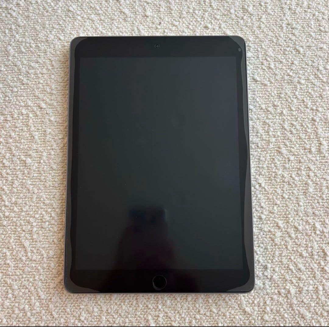 iPad 第6世代 本体・キーボード・ケース・ペンシル