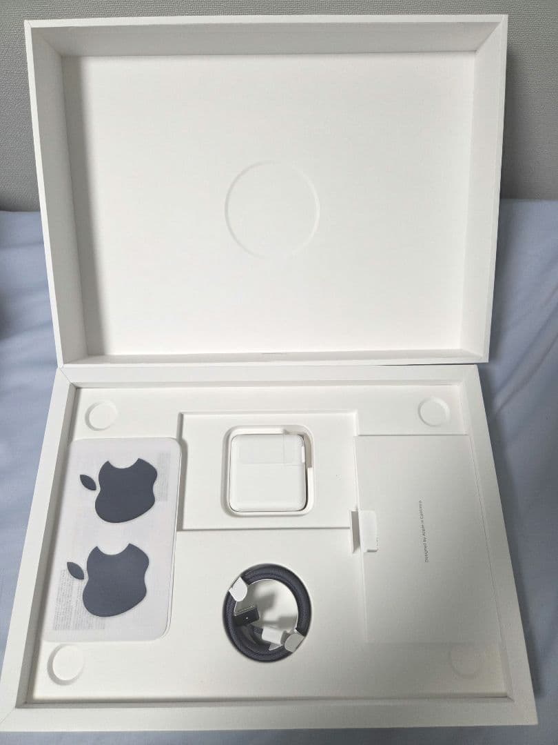 Apple MacBook Air M2 15インチ ミッドナイト 2023