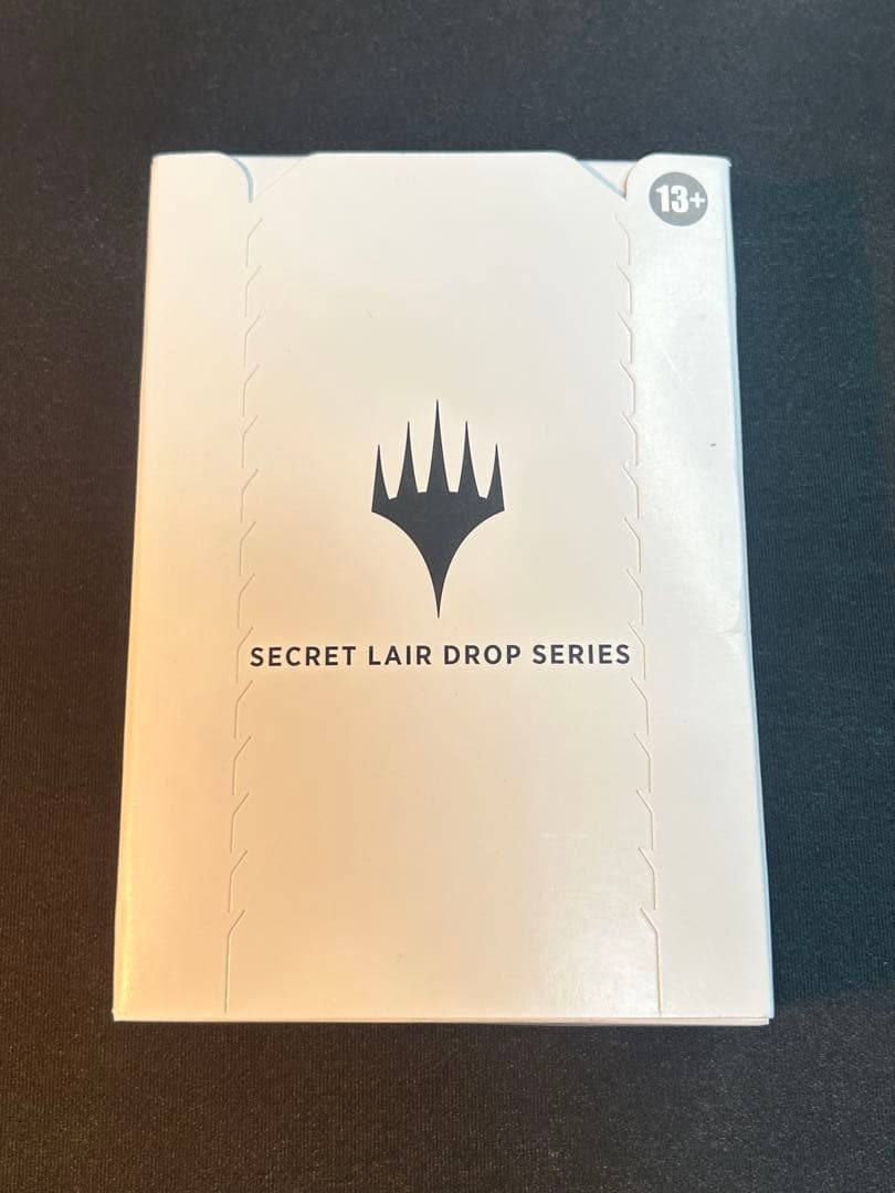 MTG Secret Lair x Street Fighter １箱