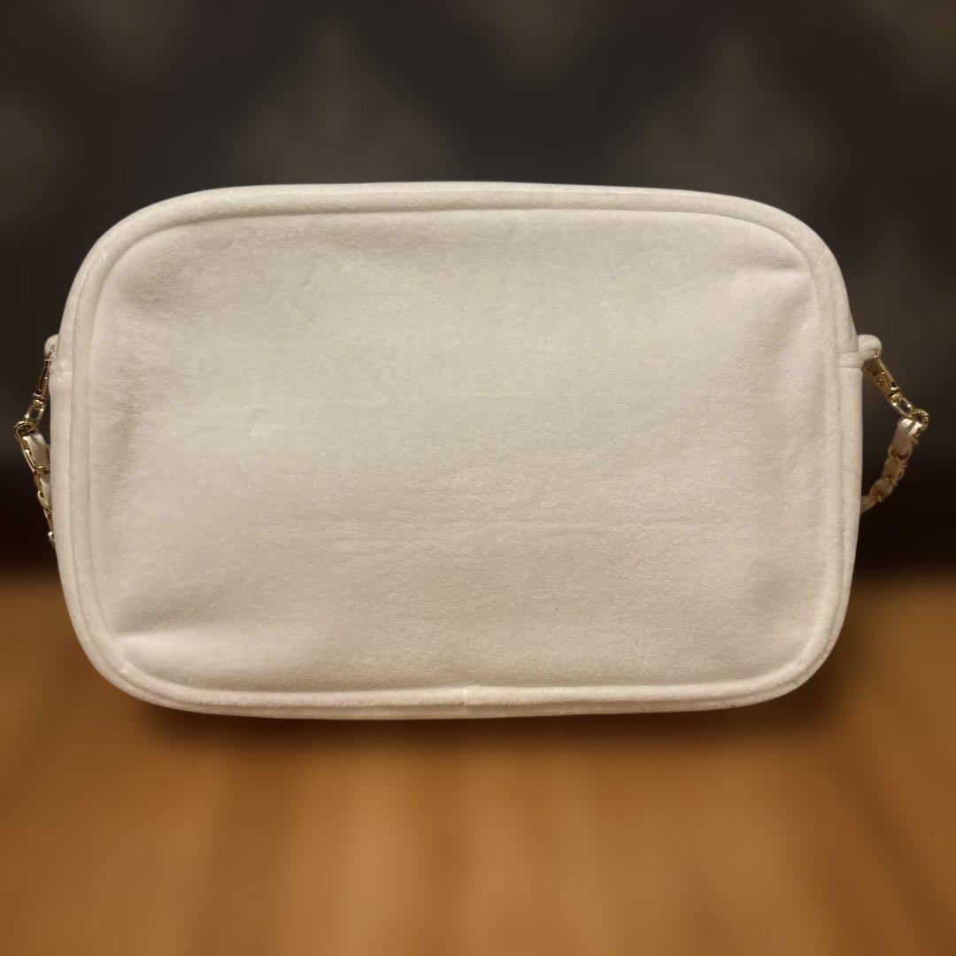 購*読様 CHANEL ホワイト フリースポーチ ノベルティ チェーンショルダー