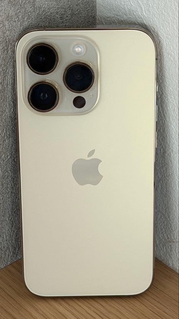 【即日発送】 美品 iPhone14 pro ゴールド