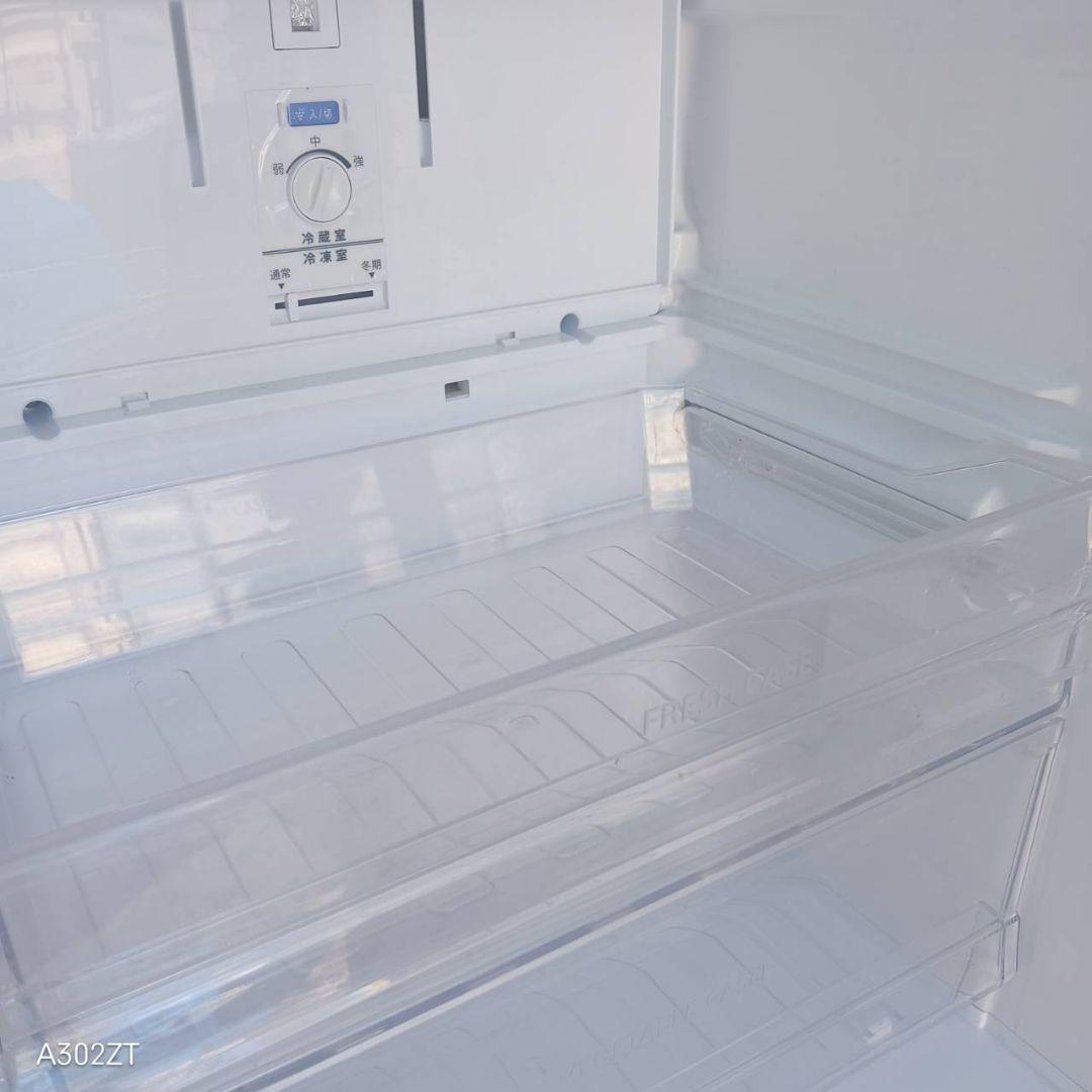 1610 訳あり特価品　SHARP　大型冷蔵庫　271L