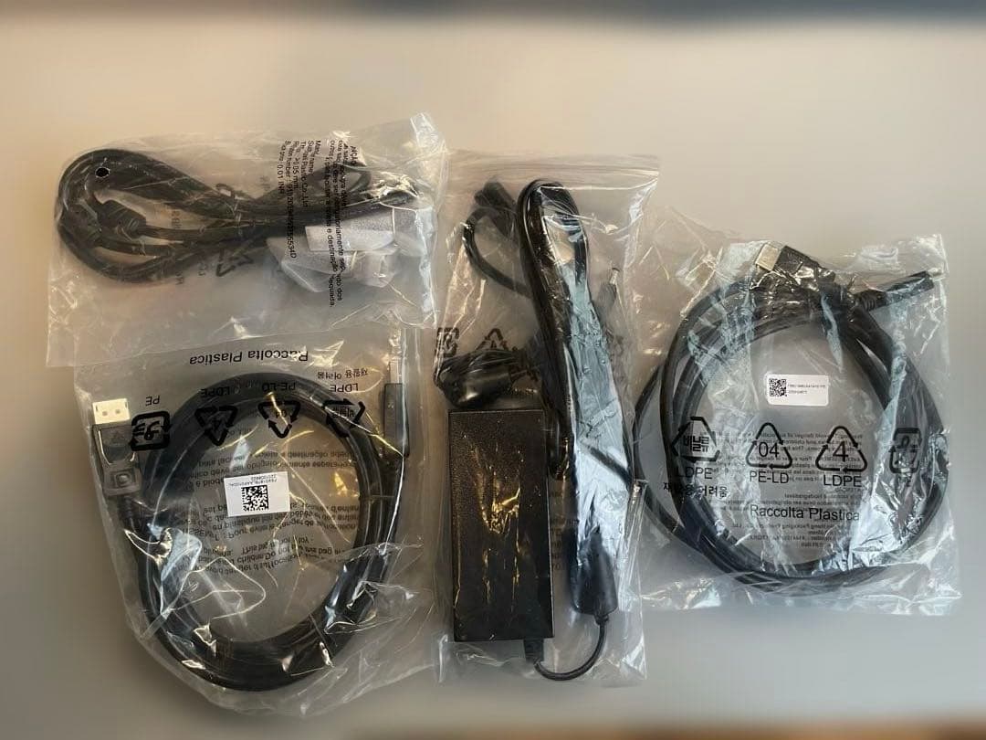 【USED】PHILIPS モニター 242E2FE/11 （23.8インチ）