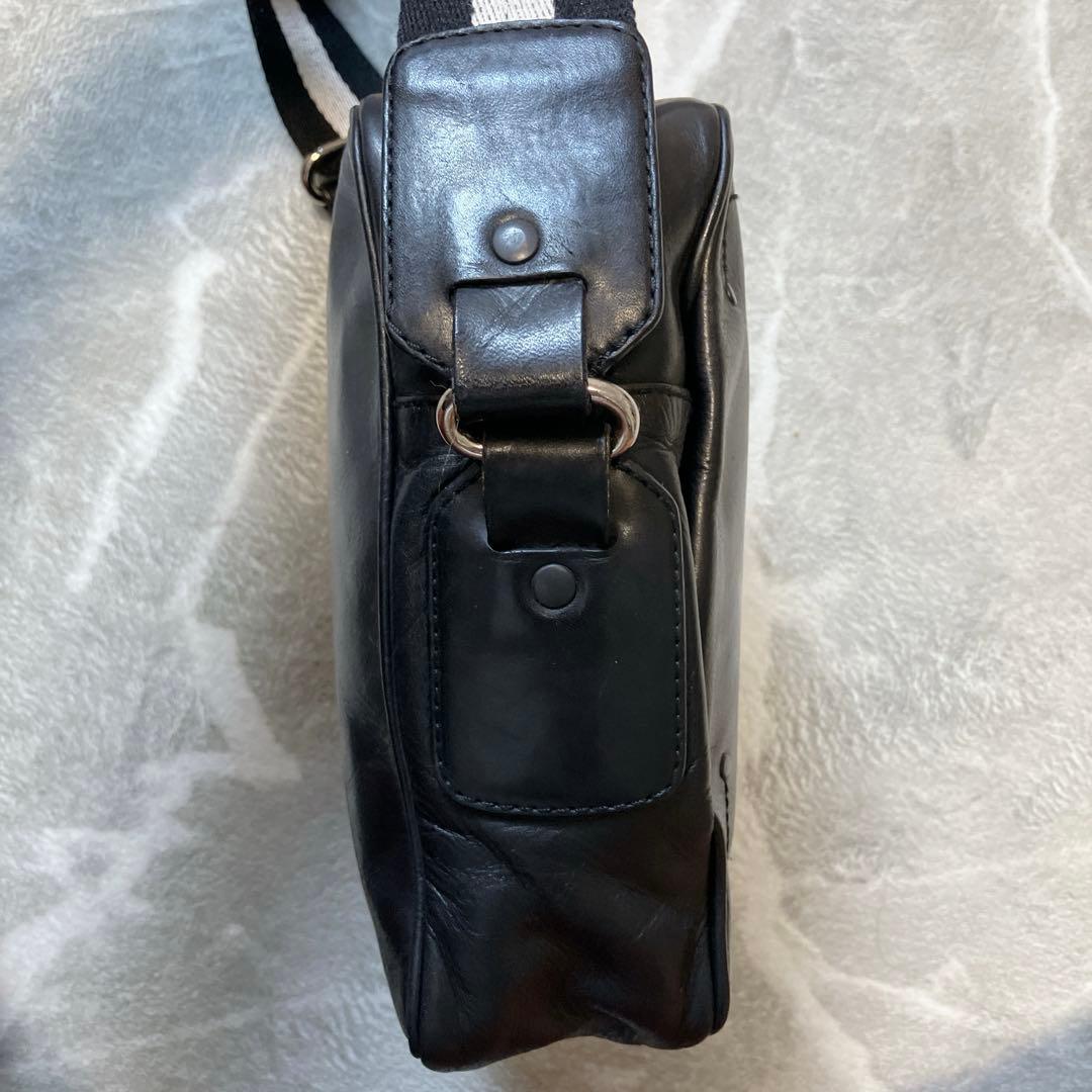 【美品】 BALLY レザー ショルダーバッグ サコッシュ スクエア ブラック