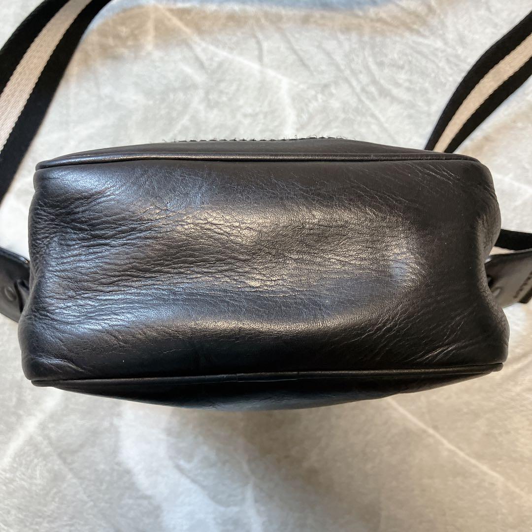 【美品】 BALLY レザー ショルダーバッグ サコッシュ スクエア ブラック