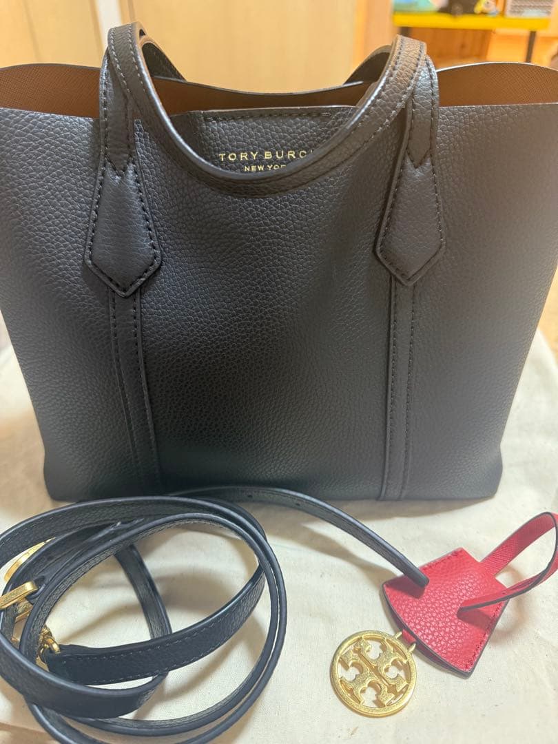 美品　トリーバーチ　ハンドバッグ　斜めがけ　ショルダーバッグ