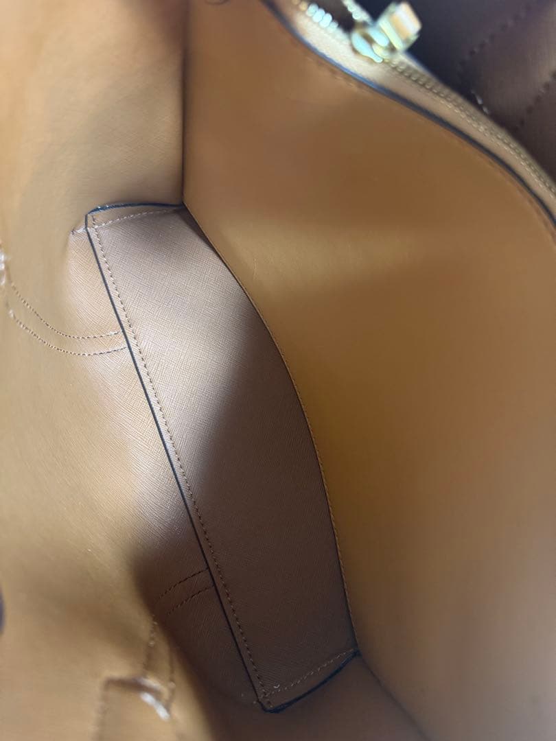 美品　トリーバーチ　ハンドバッグ　斜めがけ　ショルダーバッグ