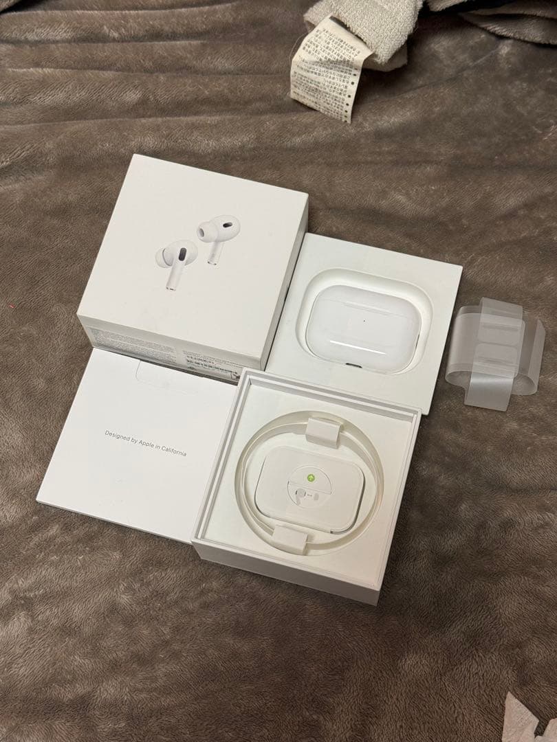性*説様 AirPodsPro 第2世代（USB-C）美品/本体交換済Apple
