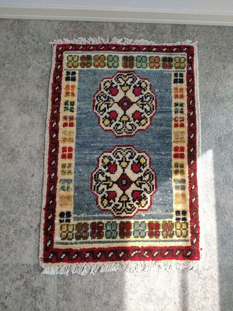 【新品】トライバルラグ