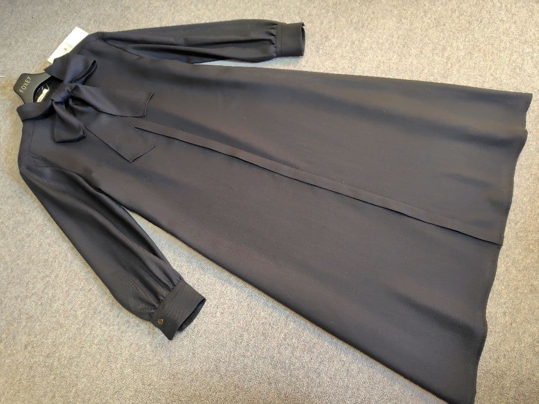 新品　AMACAアマカ　ビエラシャツワンピース38　ブラックネイビー49500円