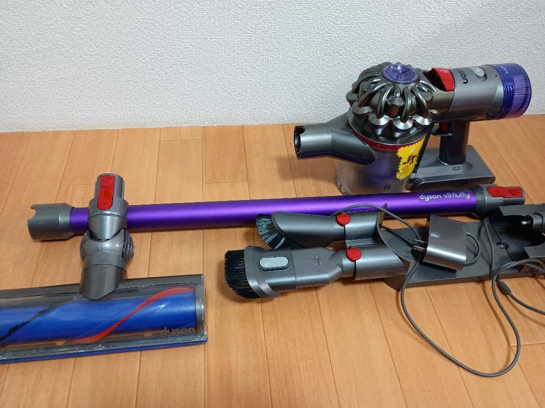 ダイソン V8 コードレスクリーナー SV10K　分解洗浄品　26