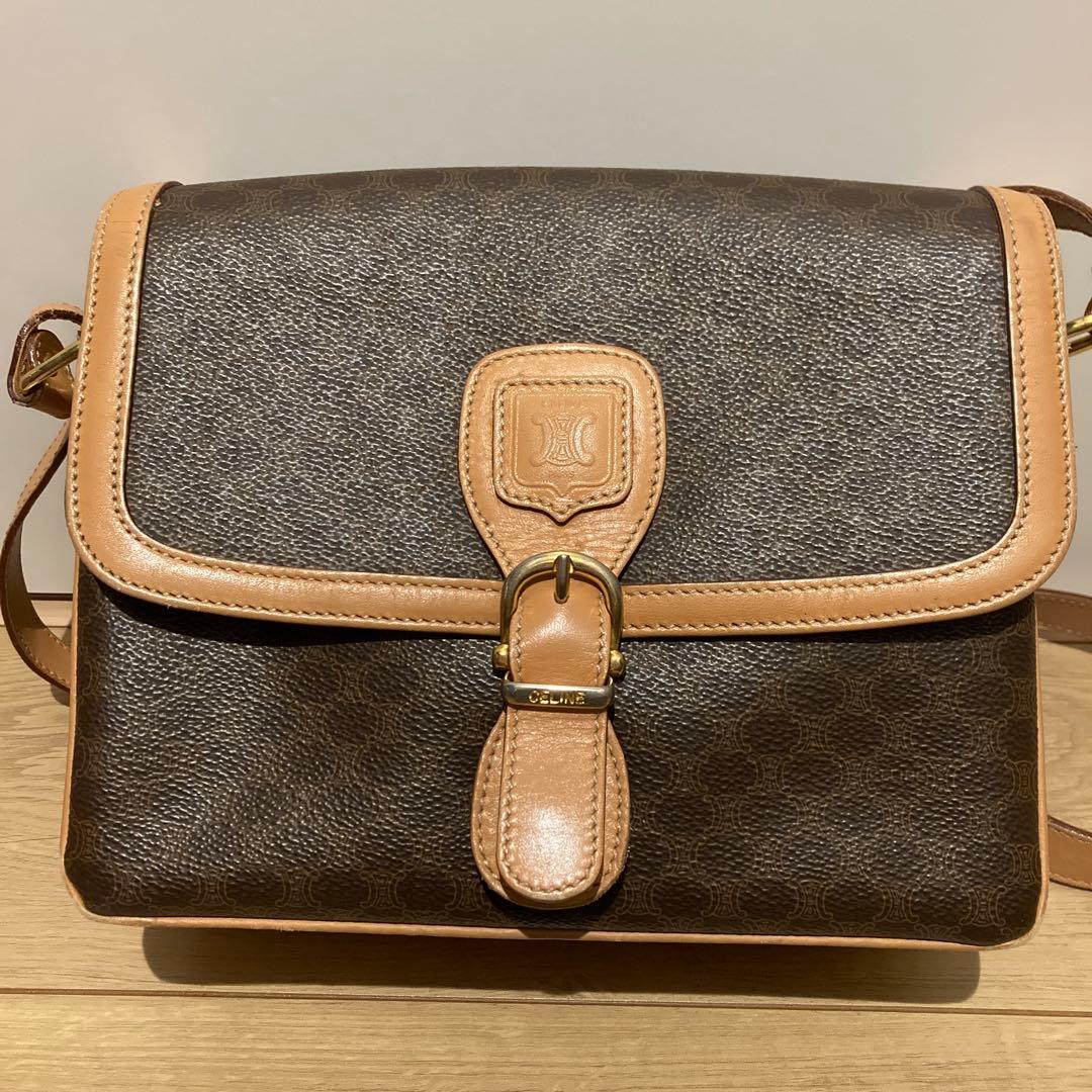 セリーヌ　ショルダーバッグ