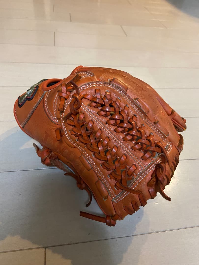 Under Armour 少年軟式グローブ