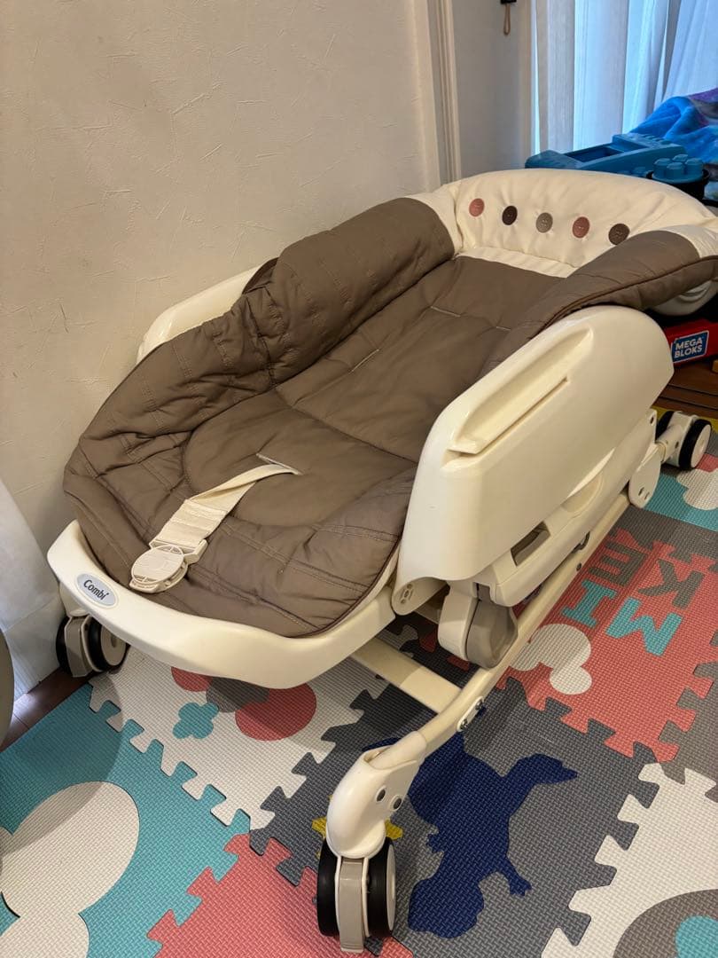 Combi ベビーラック ブラウン