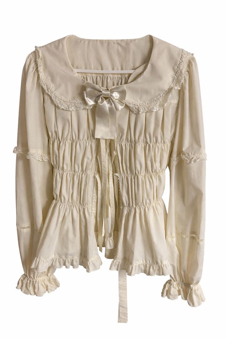 メタモルフォーゼ　プラスサイズ　シャーリングブラウス