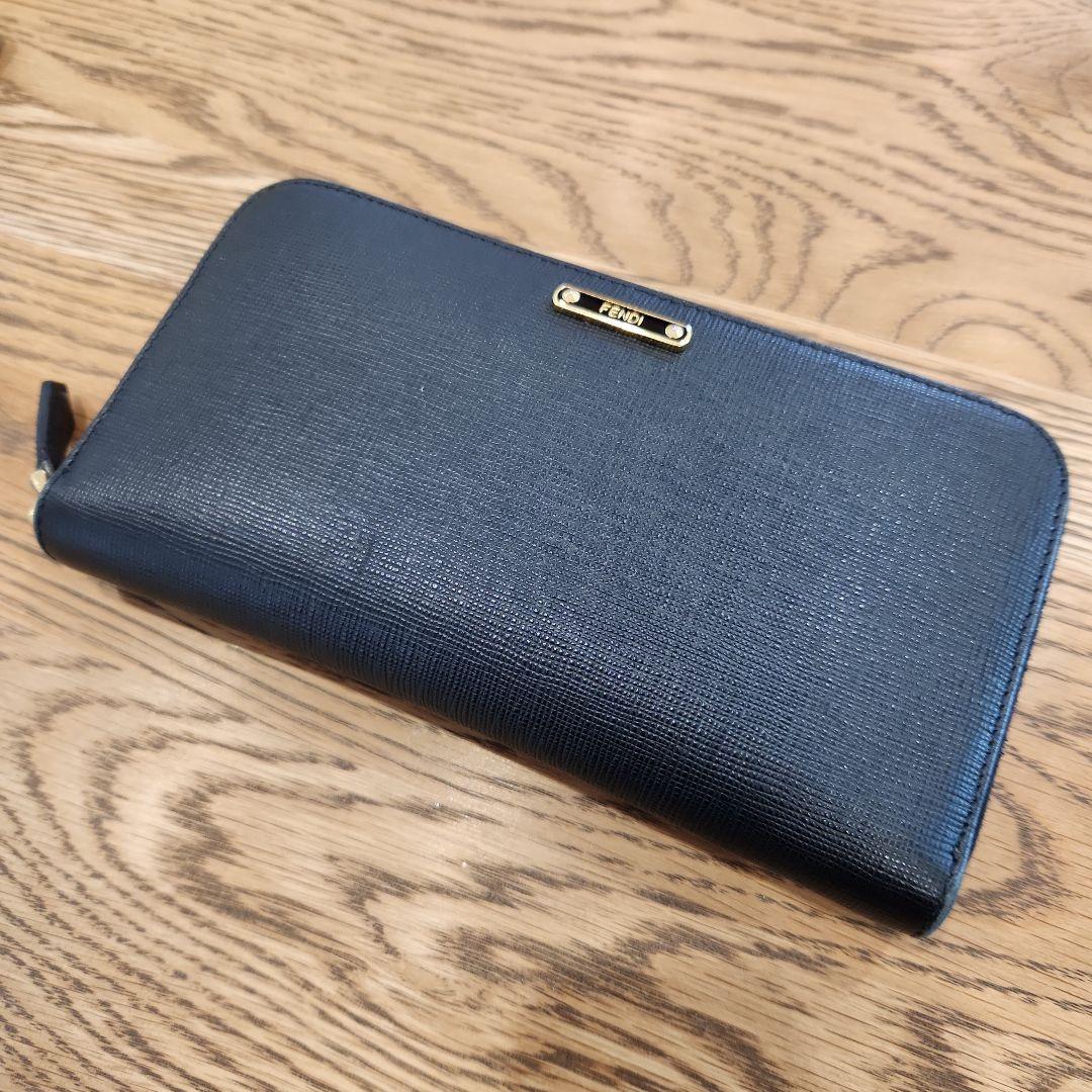 FENDI 長財布　ブラック