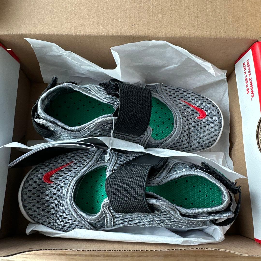 新品未使用　Nike リフト2 17cm