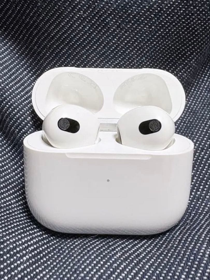 ・AirPods本体 第3世代　箱あり