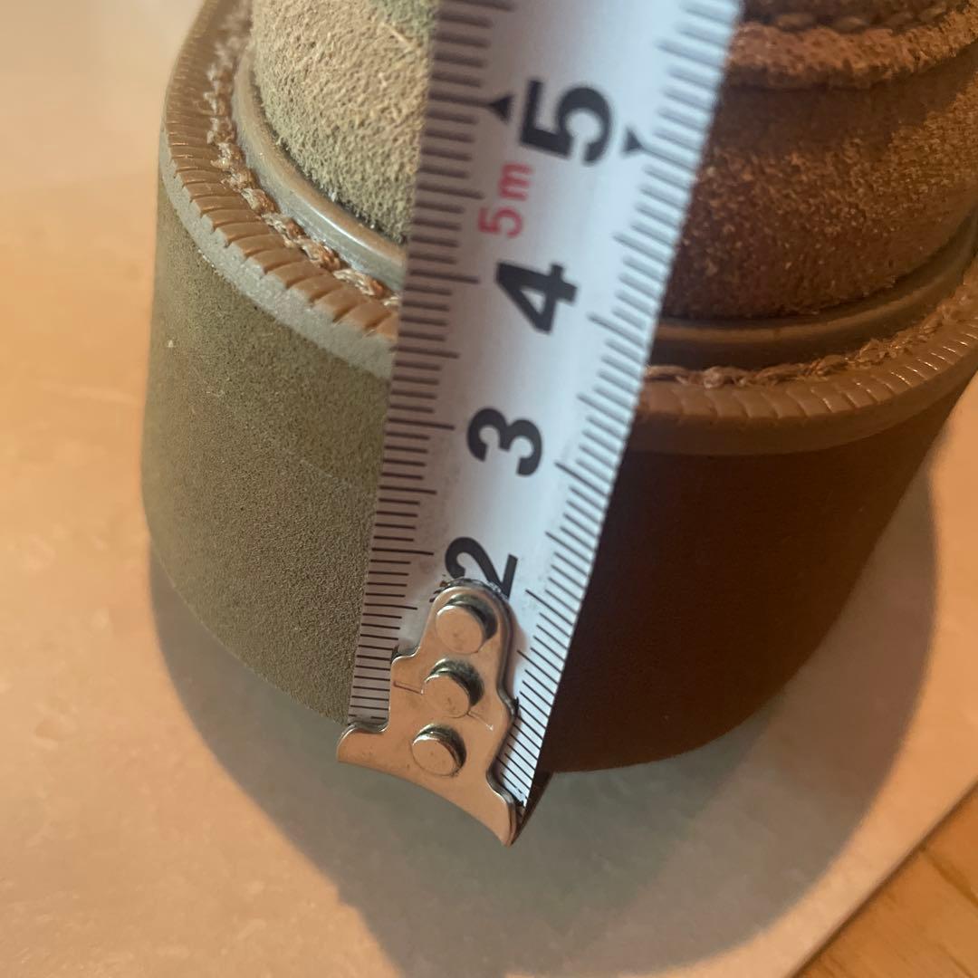 R*n様 大特価　CAMINAND(カミナンド)のベージュのスエードビットローフ