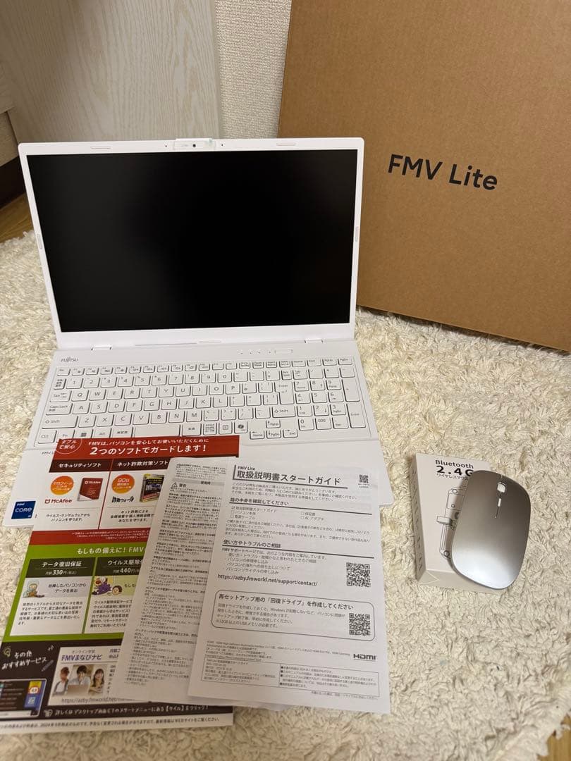 新品　富士通 ノートパソコン FMV Lite WA1/J2