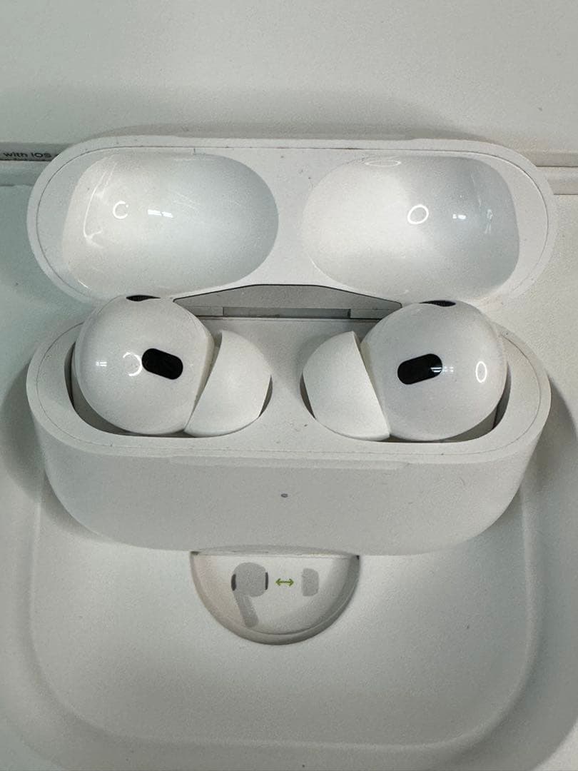 AirPods Pro 第2世代 MagSafe XKW2V QHQH0