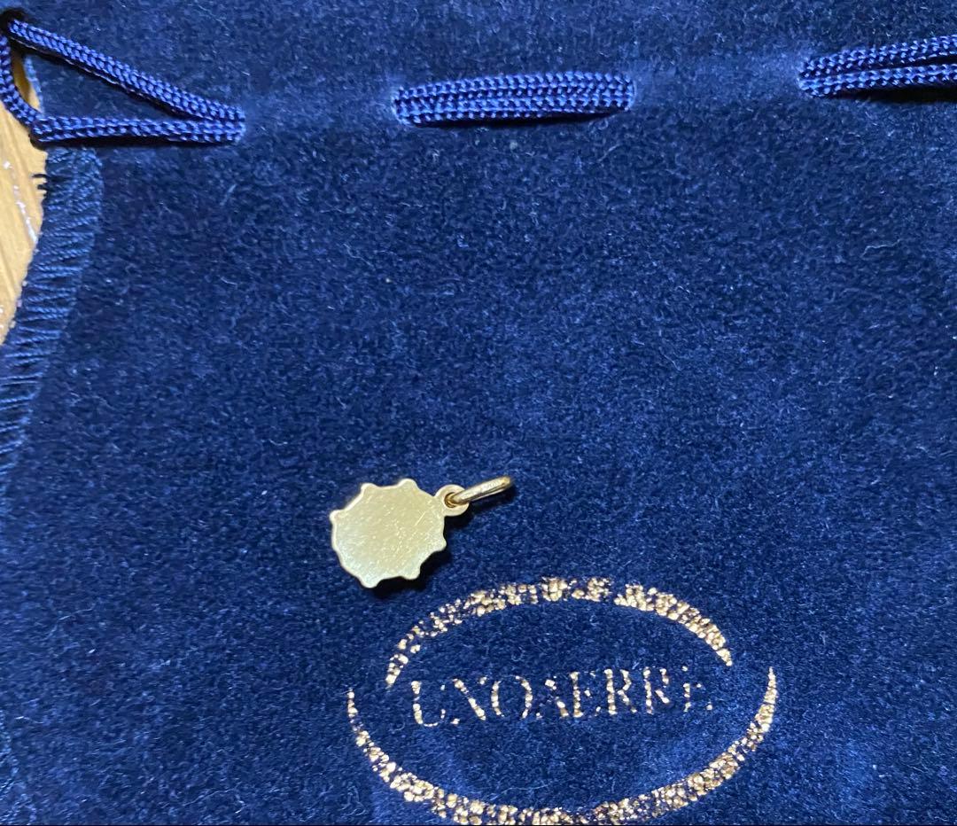 専用です。　　UNOAERRE てんとう虫ペンダントトップ