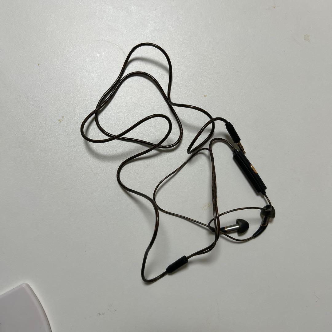 イヤホン Klipsch X12i