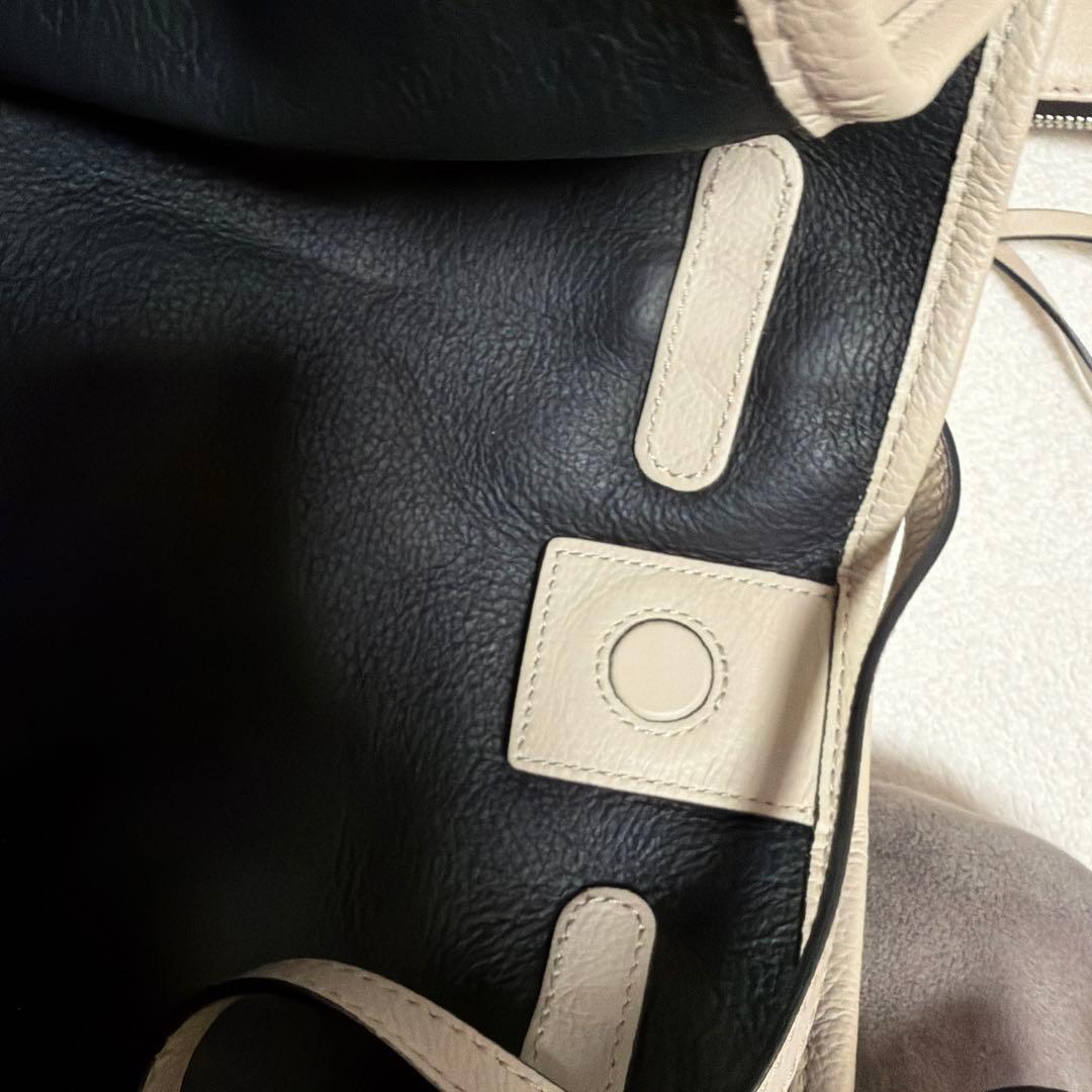 Gianni Chiarini マルチェッラM ジャンニキアリーニ　ベージュ