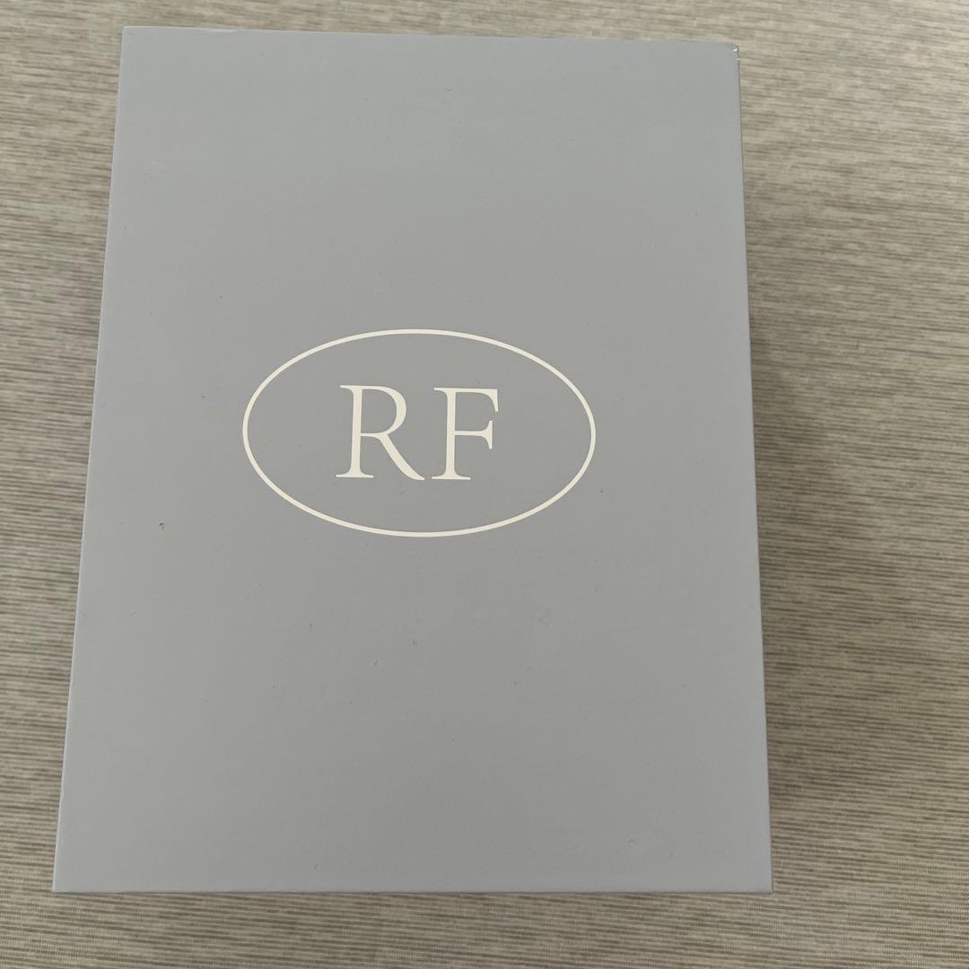 Redfire美顔器【2024年業界最新スタンプ式RF美顔器 USB磁気充電式】