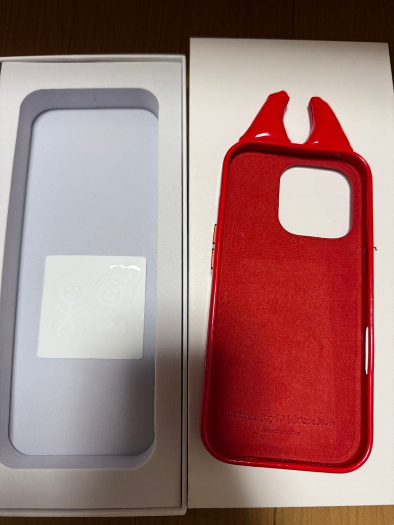 urban sophisticated レッド iPhone16pro デビル