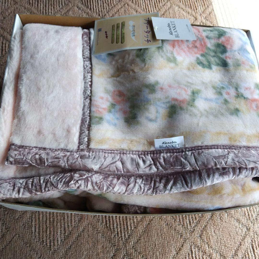 (M)Kanebo BLANKET フローラル柄