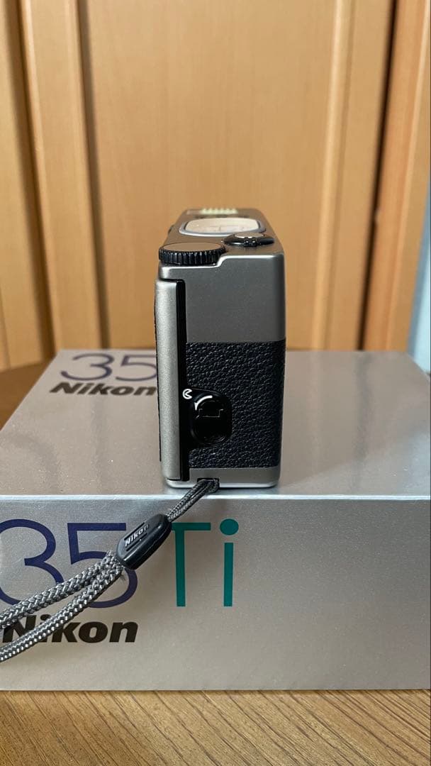 フィルムカメラ Nikon 35Ti