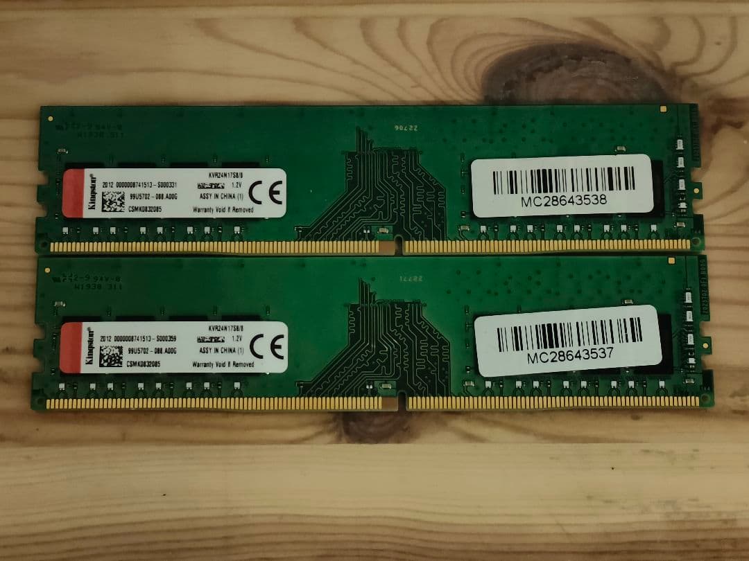 DDR4 2400MHz メモリ 16GB (8GB x 2)
