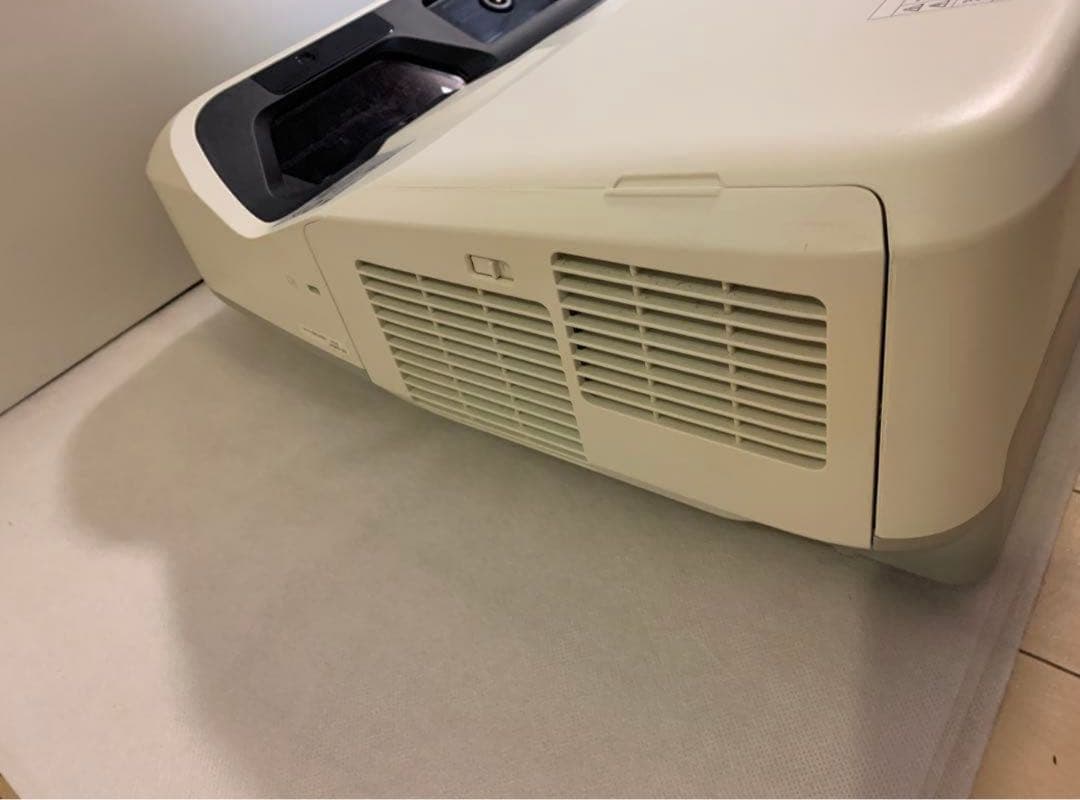 EPSON 超短焦点プロジェクター EB-685WT エプソン WXGA