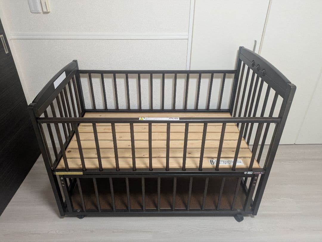 日本製ベビーベット　サワベビー　デュアルスライドベッド　ティアラDX