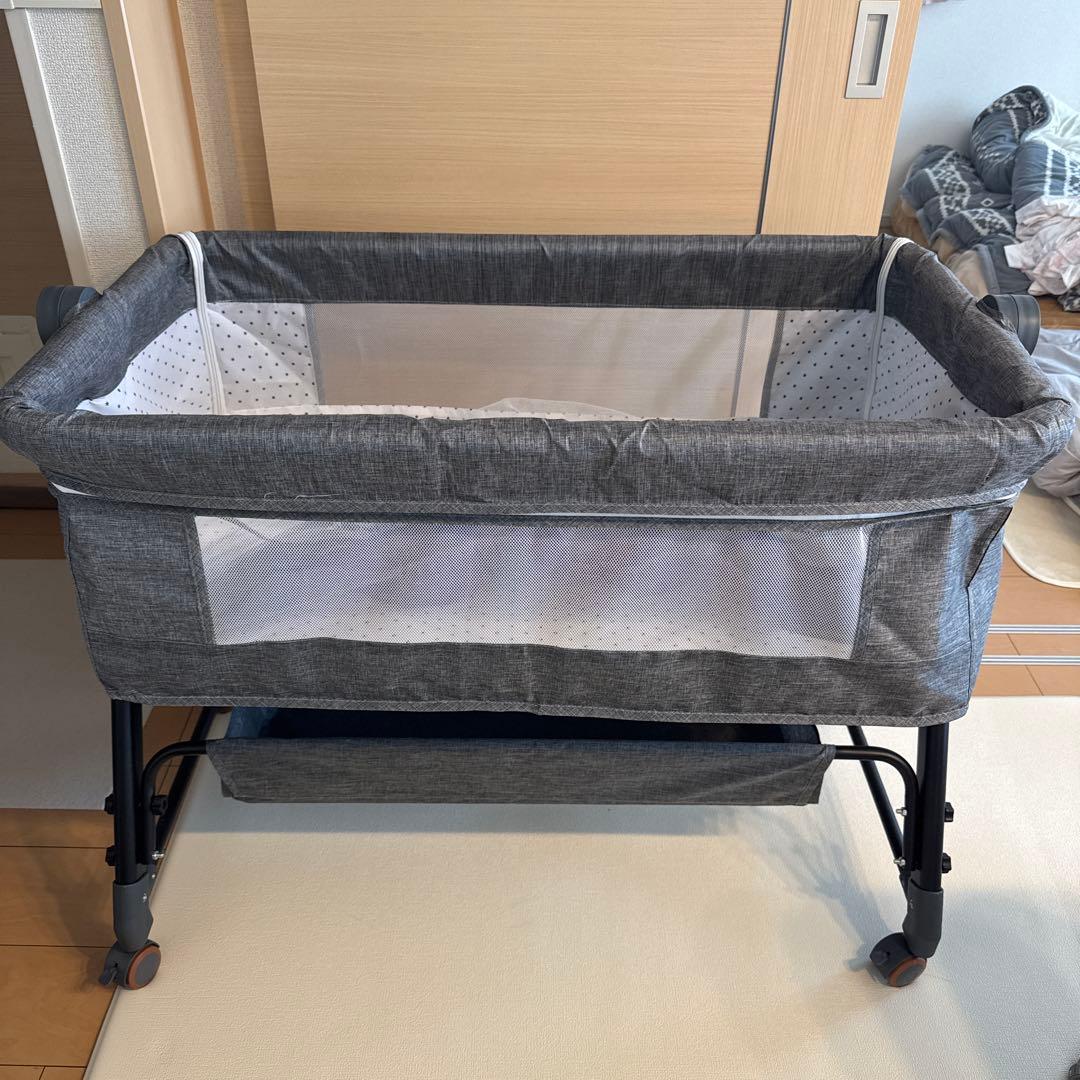 【美品】ベビーベッド 折りたたみ キャスター ミニ