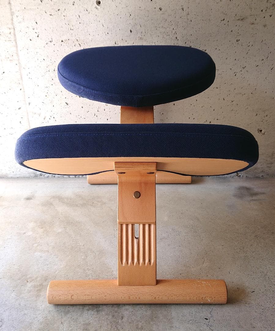 【良品】サカモトハウス バランスチェアイージー 　ブルー１