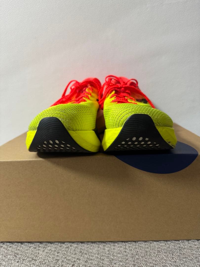 asics メタスピードエッジパリ27.0㎝