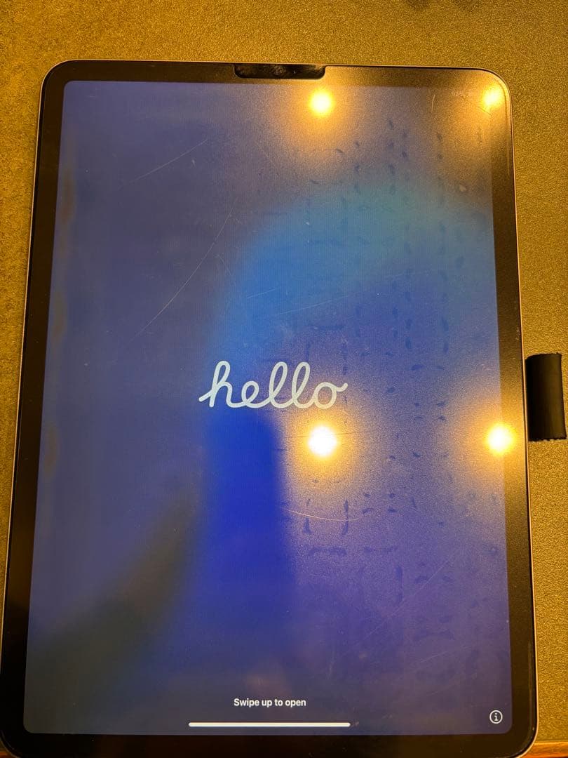 【iPad pro】第１世代11インチwifi 純正キーボード　カバー　箱付き