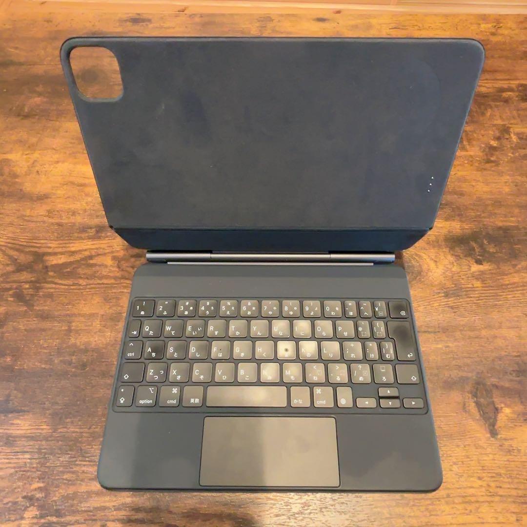 【iPad pro】第１世代11インチwifi 純正キーボード　カバー　箱付き