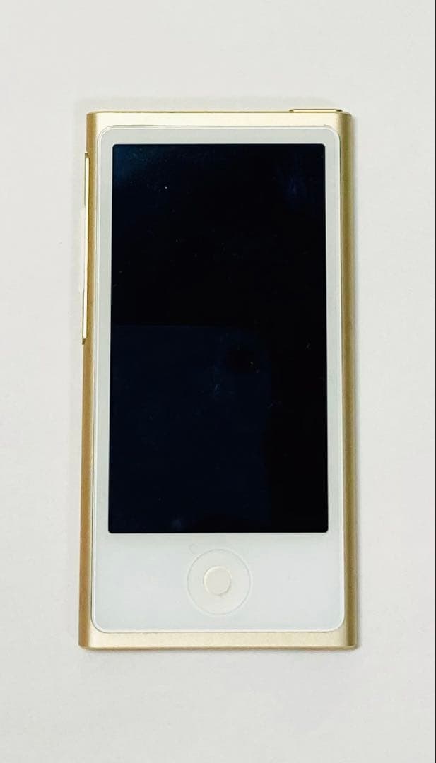 美品Apple iPod nano 16GB 第7世代 ゴールド バッテリー良好