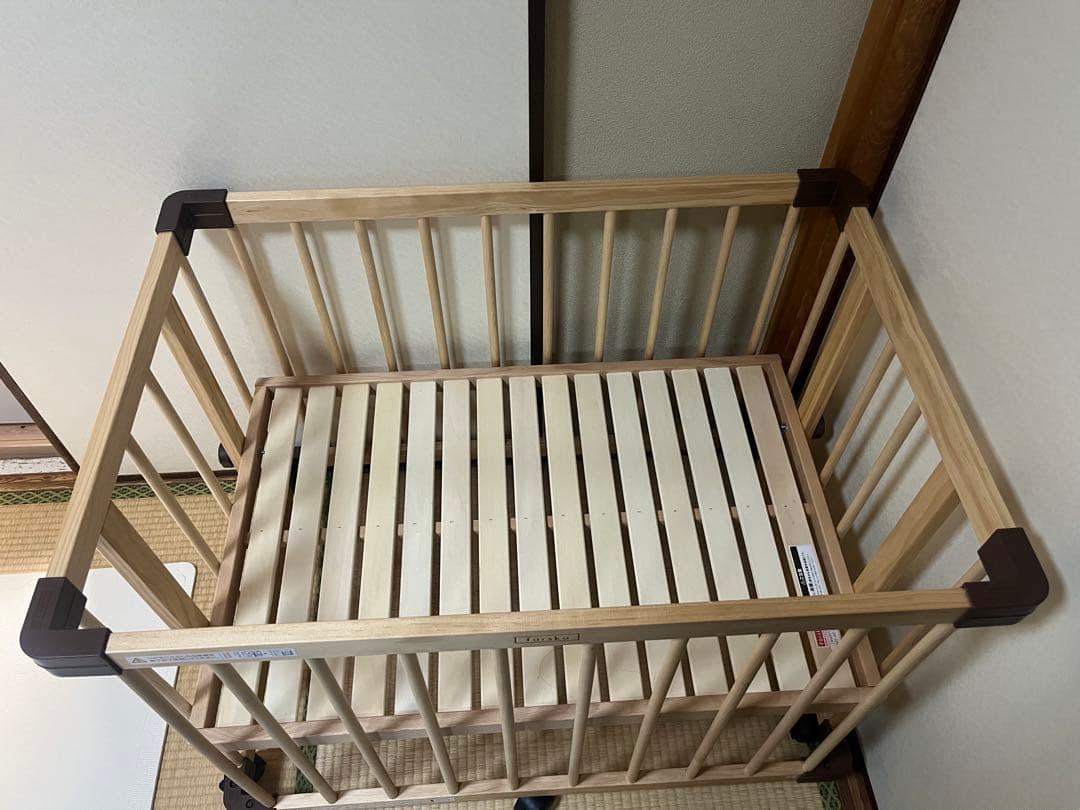 ファルスカ　ミニジョイントベッドネオ 添い寝安全ベルト付き