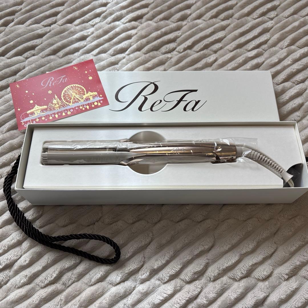 【新品未使用】リファ　ストレートアイロン　プロ　アイボリー