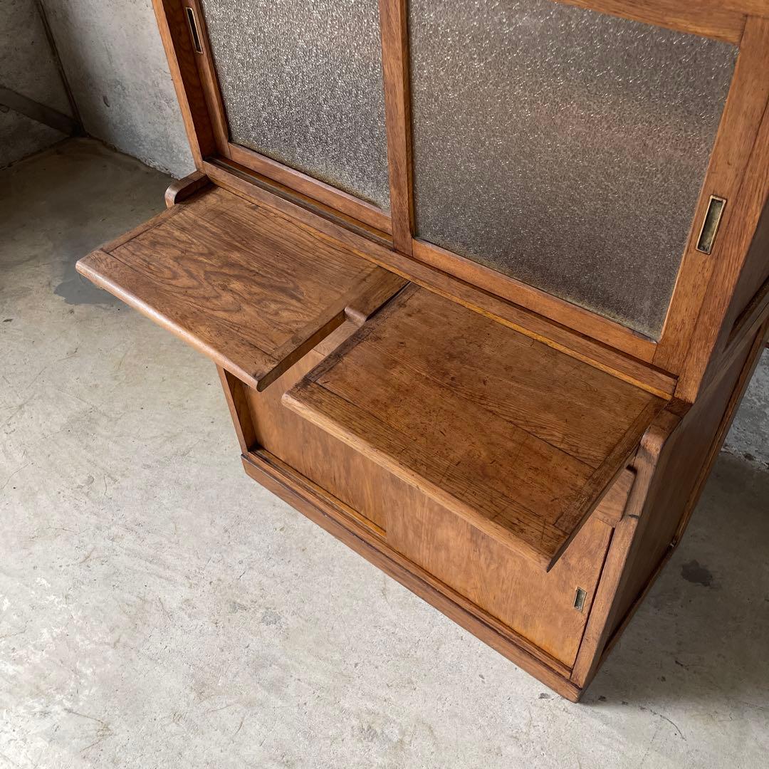 昭和レトロ　食器棚　置き台付き　希少な棚　ダイヤ&モールガラス　戸棚