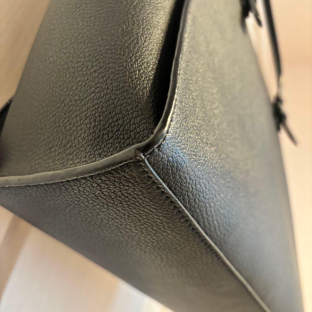 【極美品】CHARLES & KEITH クラシックダブルハンドル トートバッグ