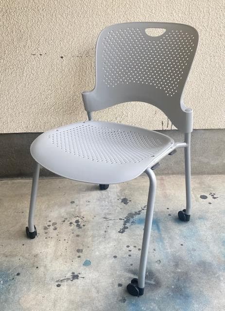 ハーマンミラー ケイパースタッキングチェア 美品中古