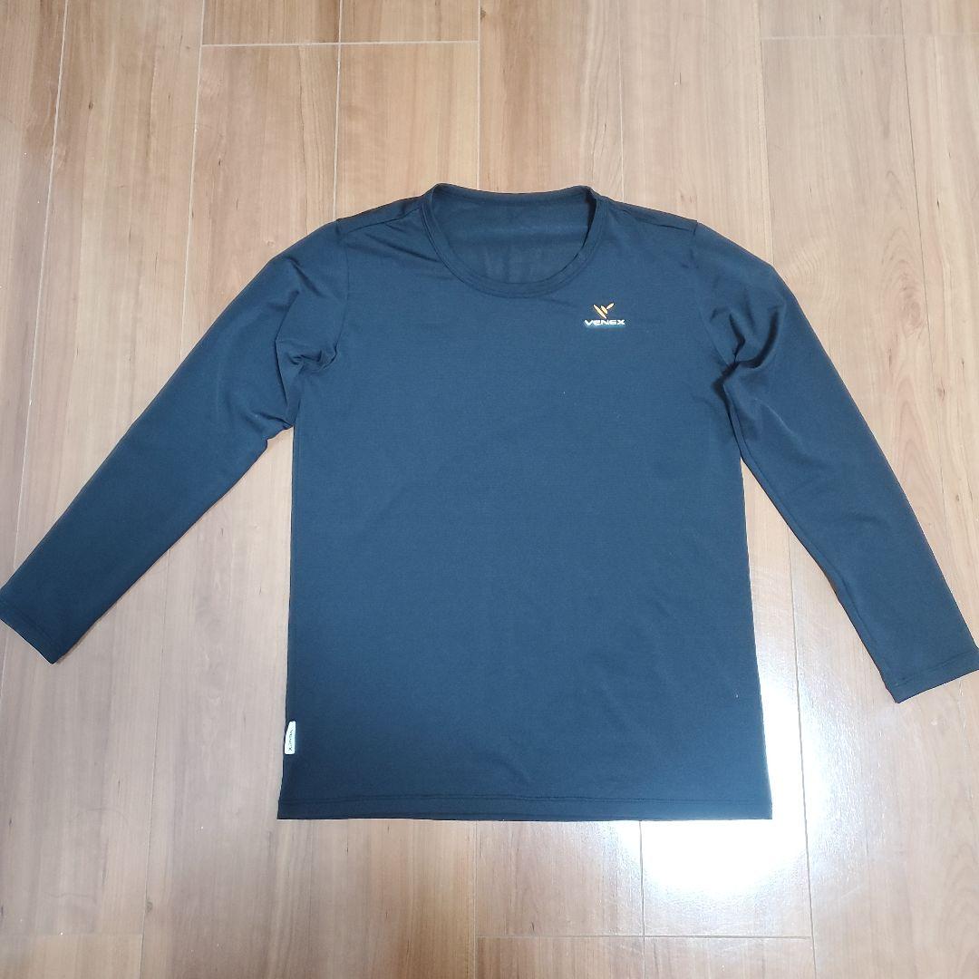 【なつな】VENEX ブラック Tシャツ とズボン